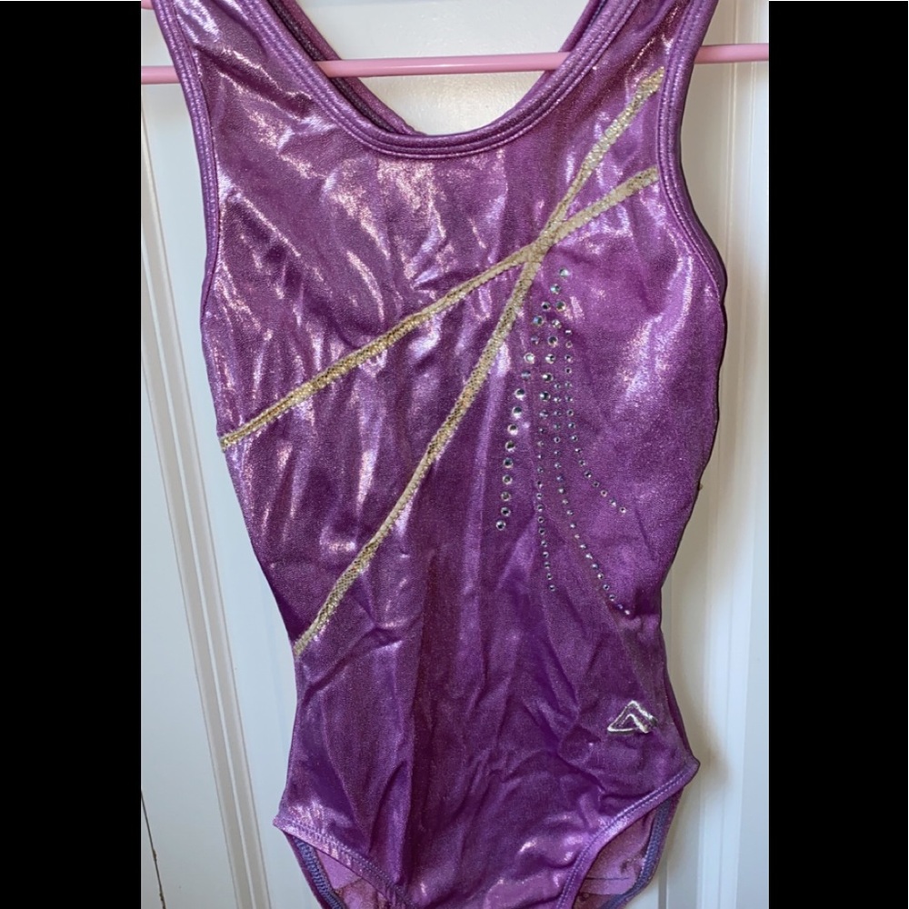 Pink/purple gymnastics leotard w/ rhinestones